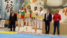 Каратеките ни грабнаха 5 златни медала на Европейското по киокушин