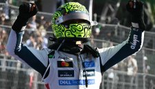 Ландо не изпадна в еуфория след победата и се изсмя на освиркванията 