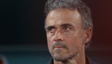 Луис Енрике подписва с ПСЖ за две години