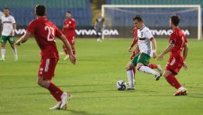 Лудогорец и Локо Пловдив пожелаха успешно възстановяване на Неделев