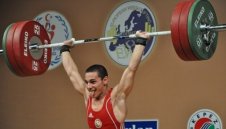 Наш Вальо взе злато за азери