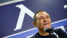 Нов обрат: Васил Божков и Георги Попов остават собственици на Левски