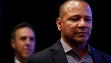 Таткото на Неймар: Исках той да остане в Барса, но те започнаха да ме изнудват