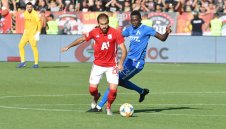 Нов скандал в ЦСКА! Люпко плаши ас на "червените" 2 мин. след появата му в игра