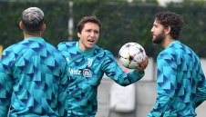 Киеза с два гола за едно полувреме