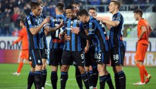 Аталанта размаза Специя и Петко Христов