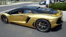 "Батман" фучи със златно Ламборгини за 312 970 евро