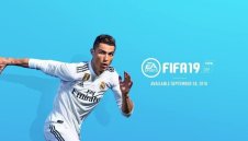 Роналдо принуждава FIFA 19 да смени обложката си