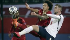 Англия остана без двама титуляри