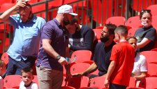 Кой ще води Ман Юнайтед? Руни има фаворит