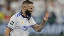 Бензема куфее: Най-добрият отбор в света спечели