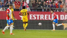 Жирона се хвърля смело в битката с Барса за среброто