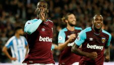 Чуковете удариха с 2:0 сензацията Хъдърсфийлд