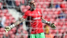 Официално: Виктор Валдес напуска Мидълзбро