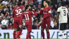 Ван Дайк: Мо ще стане легенда на Ливърпул