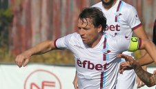 Септември удари Верея в битката на слабаците