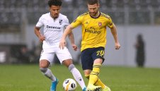 Арсенал изпусна нелепо победата в Португалия