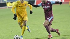 Фамозен гол със задна ножица в края съсипа Левски + ВИДЕО