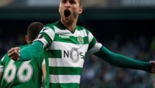 След сърдечен арест: Бивш национал на Нидерландия спря с футбола