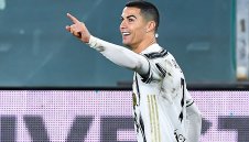 Избраха най-добрия трансфер в историята + СНИМКИ