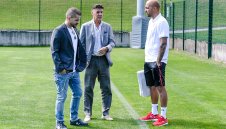 Боби Михайлов: Пиша си оценка "5", а за прозрачност - "6". Няма корупция!