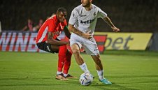 Мъри Стоилов прилапа Елитон от ЦСКА 1948 в Турция