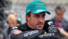 Алонсо за бившия си шеф: По-добре да си затваря устата