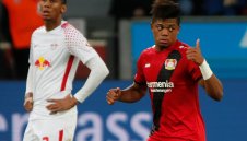 Арсенал влезе в битката за ямаец 