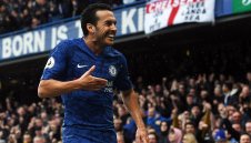 Звезда на Челси бори пандемията чрез фондация