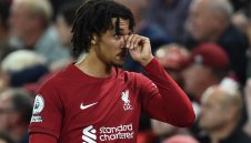 Още лоши новини на "Анфийлд". Трент и Матип ще проуснат по 2 седмици