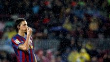 Тръгнал ли е Гризман по техния път? Вижте най-големите издънки на Барса + СНИМКИ