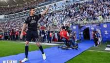 Аудеро дебютира за Юве