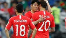 И при победа срещу Германия: Казарма чака Хюн-Мин Сон