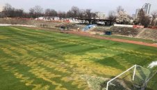 Удар по "сините": Вандали отново унищожиха терена на Левски