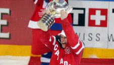 Уникално: Сидни Кросби записа 1000 мача в НХЛ