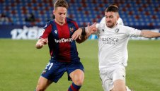 Уеска се отлепи от дъното в Испания с победа като гост над Леванте