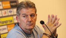 Емо Костадинов има идея защо "лъвовете" вече не хапят