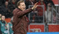 Трус в Мюнхен! Байерн има нов треньор