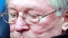 Сър Алекс се кани да вгорчи завръщането на Бекс