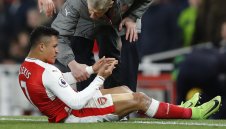 Алексис е като хванат от улицата, но ще пасне в Байерн