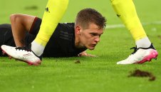 Стиви Джи спъва Байерн за "жребче"