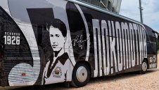 Локо Пловдив се изфука с нов автобус + СНИМКИ