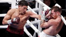 "Биячът" на Меси: Канело пак ще яде бой от Бивол?