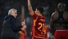 Моуриньо ще "пипа" деликатно с Дибала