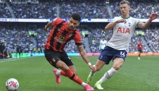 Арсенал набеляза и алтернатива за Айвън Тони през зимата