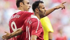 ОФИЦИАЛНО: Райън Гигс идва в София за шоуто на Бербатов