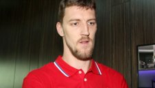 Много лошо! Баскетболен ас на Цървена звезда е в кома след тежка катастрофа