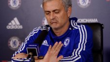 €140 млн. ще струва на Челси уволнение на Моуриньо