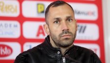 Пирин се раздели с Петър Занев