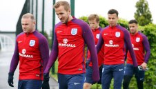 Легенда на Англия: Тандемът Али - Кейн ще е ключов